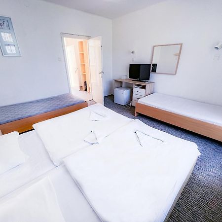 Ce Napfeny Hotel Siófok Eksteriør bilde