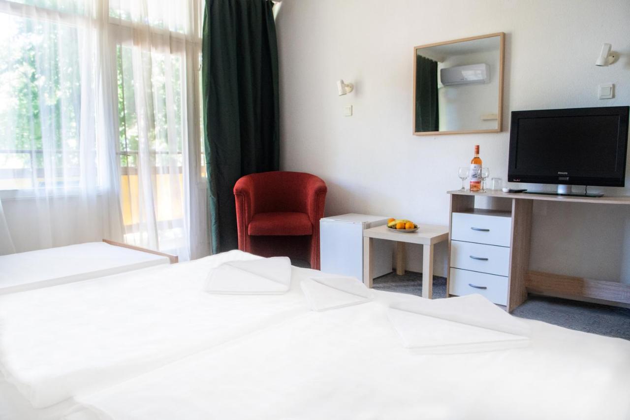 Ce Napfeny Hotel Siófok Eksteriør bilde