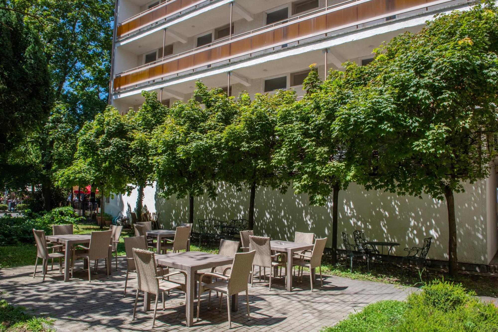Ce Napfeny Hotel Siófok Eksteriør bilde