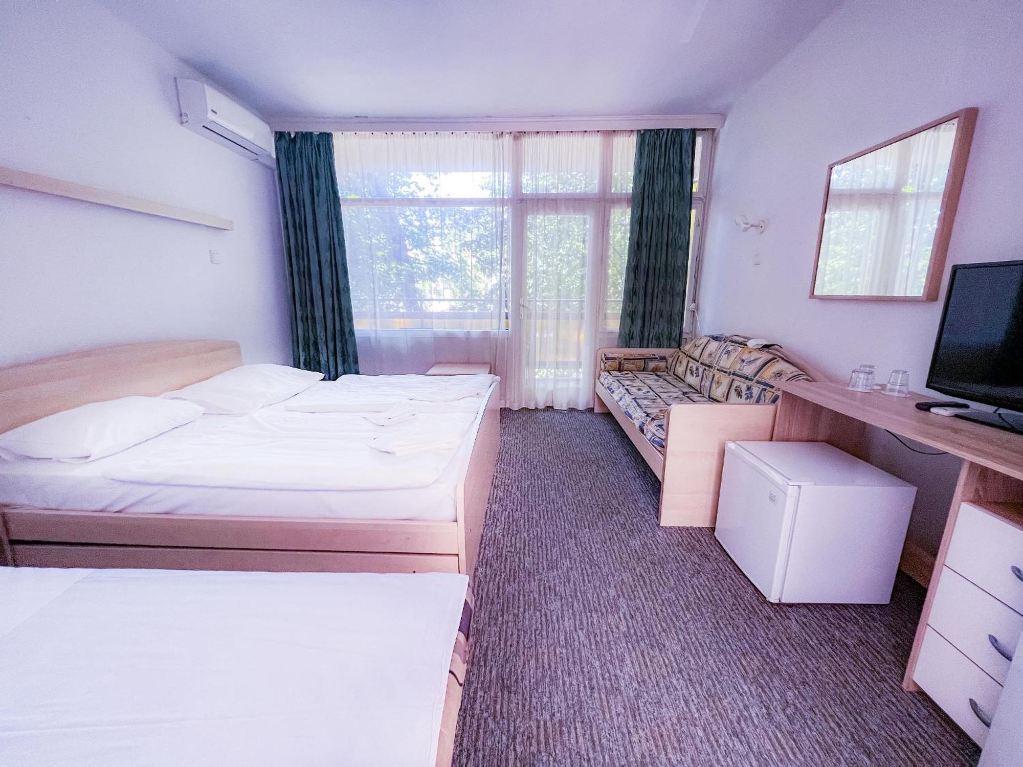 Ce Napfeny Hotel Siófok Eksteriør bilde