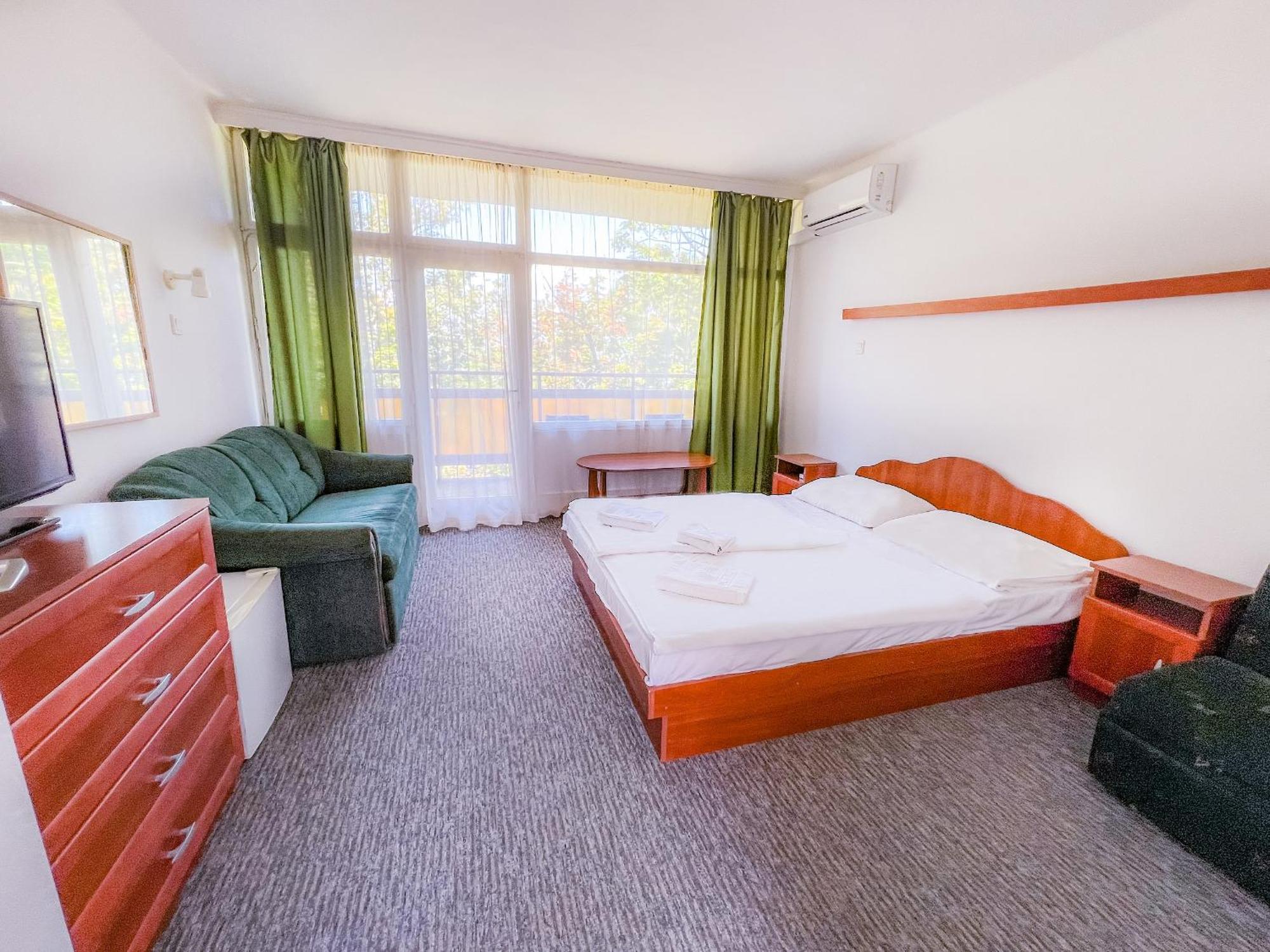 Ce Napfeny Hotel Siófok Eksteriør bilde