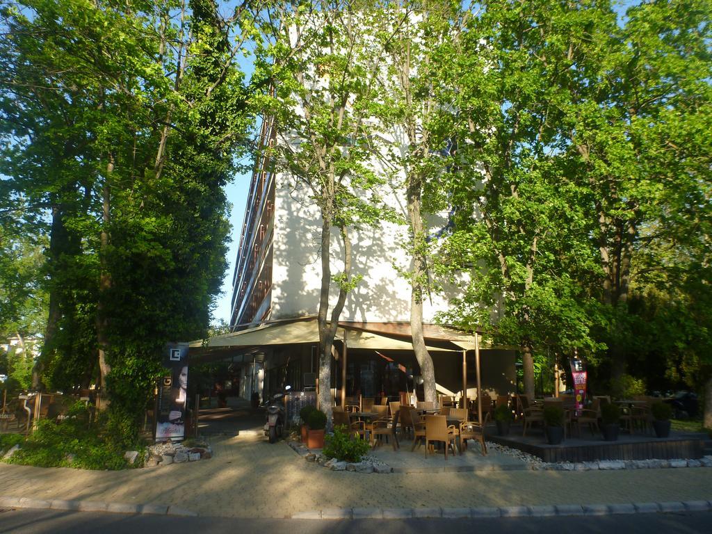 Ce Napfeny Hotel Siófok Eksteriør bilde
