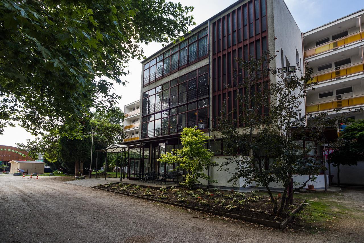 Ce Napfeny Hotel Siófok Eksteriør bilde