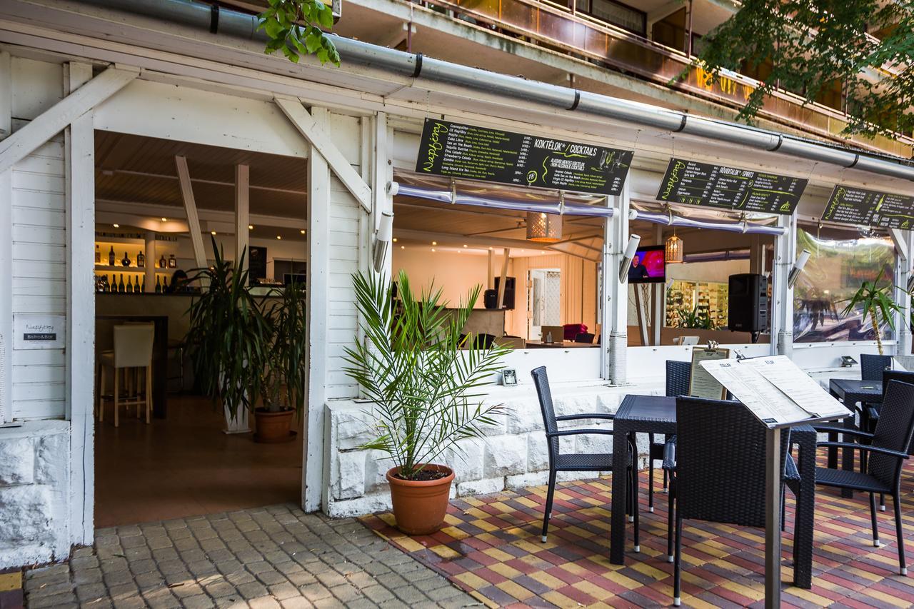 Ce Napfeny Hotel Siófok Eksteriør bilde