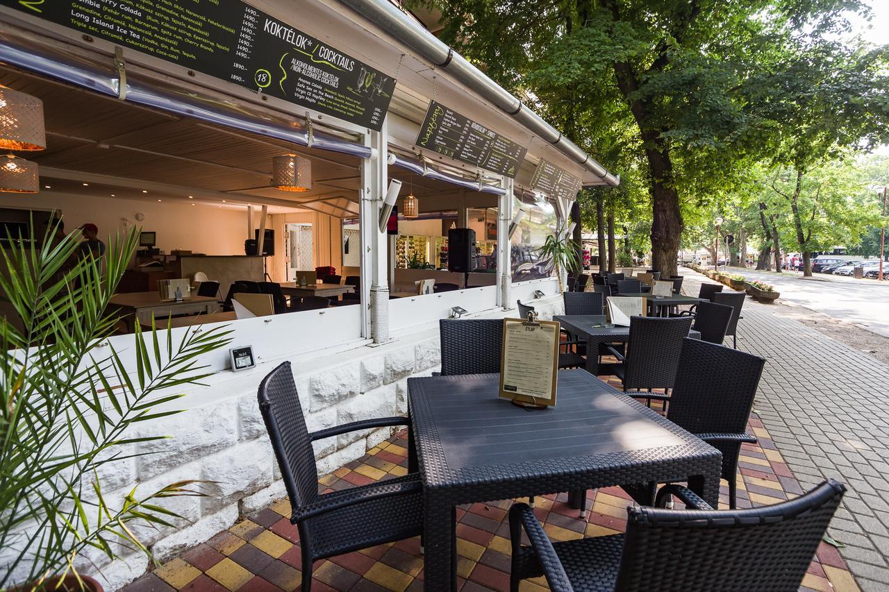 Ce Napfeny Hotel Siófok Eksteriør bilde